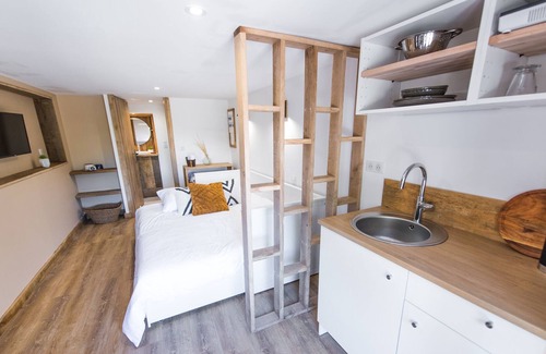 Alex Apartment | La Rochette - Cozy studio with sauna.