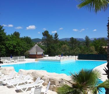 Fayence House | La Rose des Claux