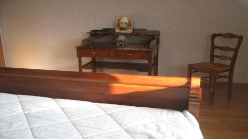 Ergue-Gaberic Bed & Breakfast | La Roseraie