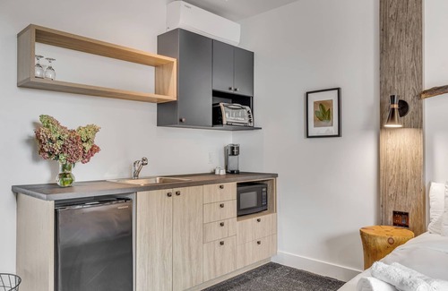 Montcalm Hotel | La Sainte Paix