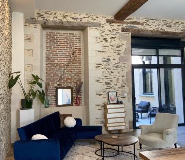 Downtown Angers Apartment | La Sellerie - Loft de luxe au cœur d'Angers