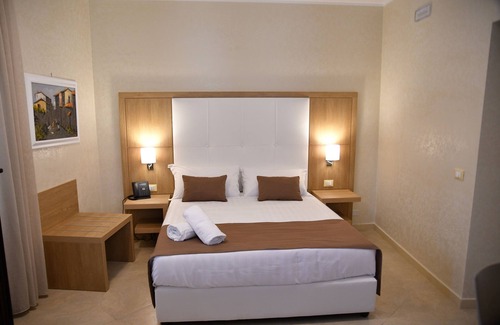 Castellammare Vucciria Hotel | La Serenissima Hotel
