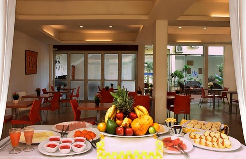 Santa Cruz Hotel | La Siesta Hotel