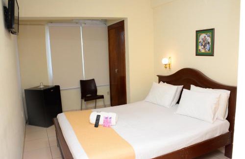 Santa Cruz Hotel | La Siesta Hotel