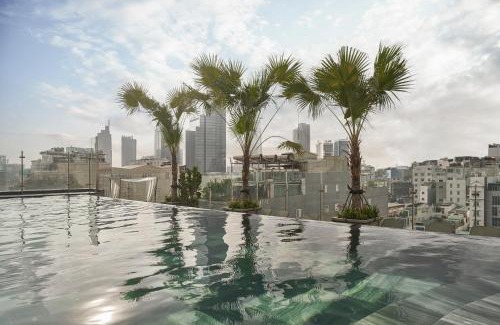 Downtown Ho Chi Minh City Hotel | La Siesta Premium Saigon