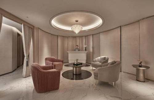 Downtown Ho Chi Minh City Hotel | La Siesta Premium Saigon
