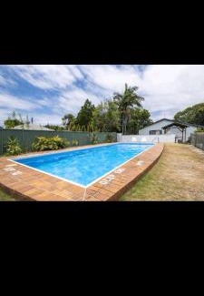 Iluka Apartment | La Sirena Pool and barbie, private boat ramp, WiFi, two bedrooms, 3 beds