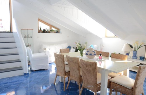 Raito Bed & Breakfast | La Soffitta Sul Mare