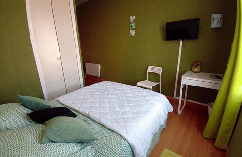 Saint-Gilles-Croix-de-Vie Hotel | La Sterne
