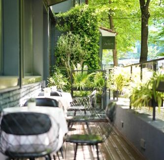 Tirana Hotel | La Suite Boutique Hotel