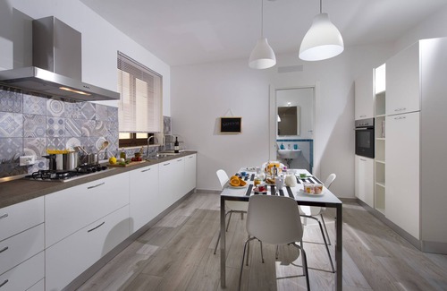 Castellammare del Golfo Apartment | La Suite Di Tyche