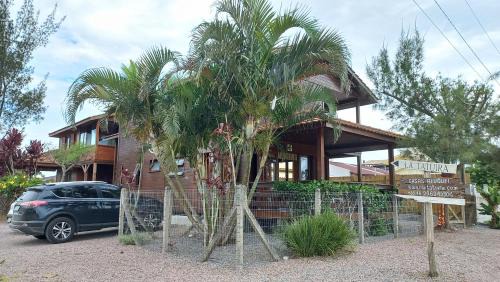 Palhoca House | La Tatuira, Cabana Amarela