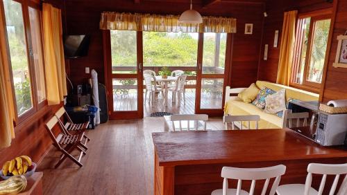 Palhoca House | La Tatuira, Cabana Amarela