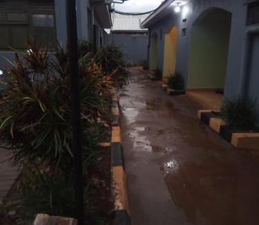 Nakaseke Hotel | La-Tereza Guest House Busia