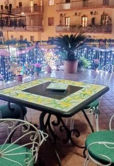 Portici Bed & Breakfast | La Terrazza di Monica & Teresa