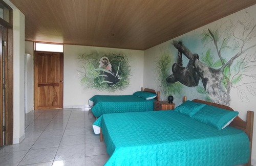 La Tigra House | La Tigra Mountain House