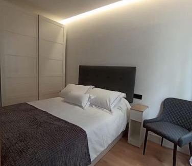 La Coruna Old Town Apartment | La Tinaja 8