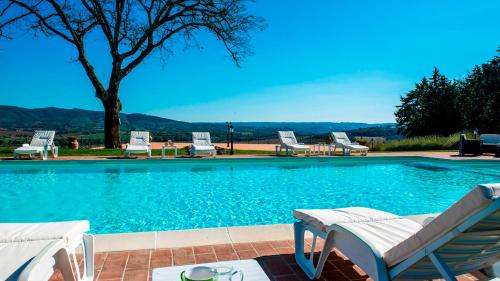 Castiglione del Lago Villa | LA TORRE DEI FAGIANI 8&2 Emma Villas