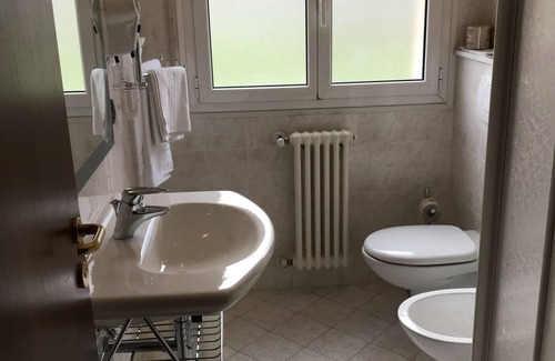Castel San Pietro Terme Hotel | La Torretta