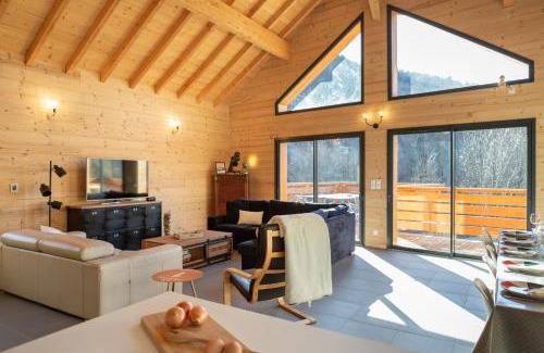 Vaujany Ski Chalet | La Tour de l'Enversin