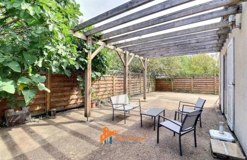 La Riche House | La Tuilerie - Family home