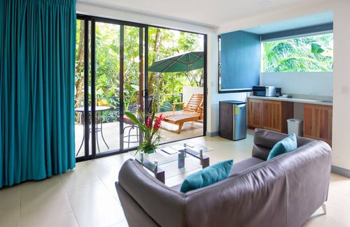 Manuel Antonio Hotel | La Vela Boutique Hotel