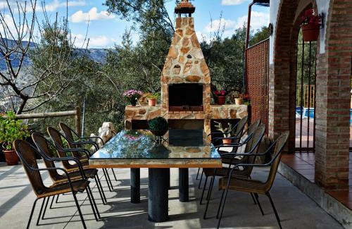 Iznajar House | LA VESANILLA