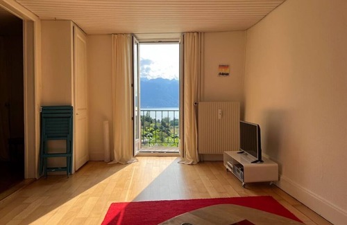 Arlesheim House | La Vigneronne, uitzicht op het meer
