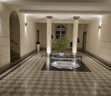 Livorno Apartment | LA VILLA APARTMENTS - Convenient for Sardinia and Corsica - 4-5 beds -Private Parking included with Camera