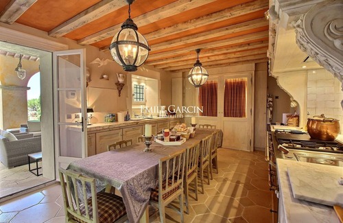 Est Villa | La Villa Cassini