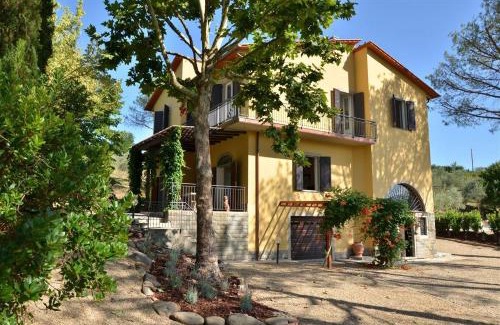 Terranuova Bracciolini Villa | La Villa dei Pozzi