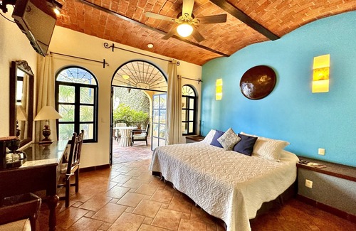 Guadalajara Hotel | La Villa Del Ensueno