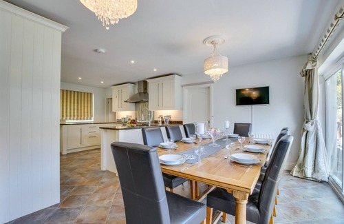 Ovingdean House | La Villa - Four Bedroom House, Sleeps 8