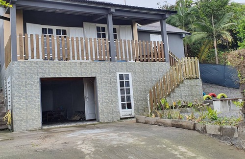 Saint-Paul Villa | La Villa Freshness in the maido