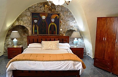 Artists Colony House | La Villa Guesthouse - Exceptional holiday home