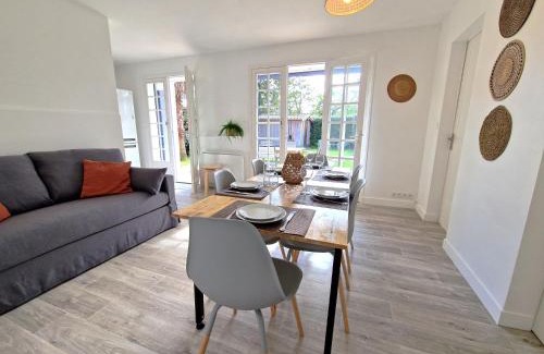 Ronce-les-Bains House | La Villa Iodée - 50 m du bord de mer