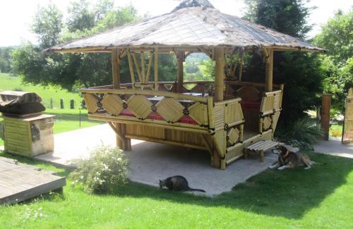 Leguillac-de-l'Auche House | La Villa Maeltri