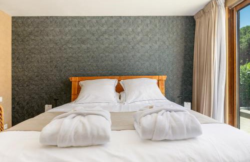 Cap d'Agde House | La Villa Monarque