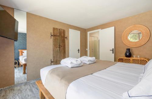 Cap d'Agde House | La Villa Monarque