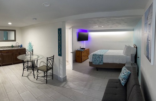 Fort Myers Beach Hotel | La Villa Resort