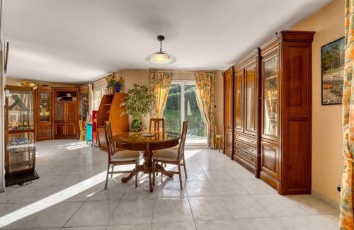 Saint-Jorioz Villa | La Villa Robert - Villa 4 chambres