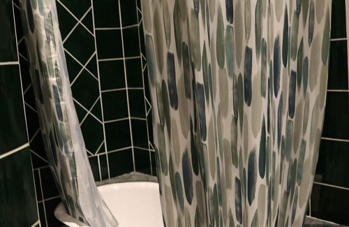 Vence Hotel | LA Villa Roseraie , Hotel Familial Ouvert Toute L Annee. Animaux Acceptes