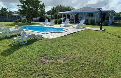Le Moule Villa | La villa Rouyo