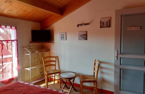 Quartier de l'Hippodrome House | La Villa Vert Marine