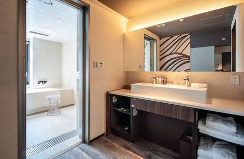 Shimogyo Hotel | La Viola