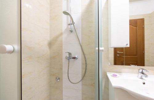 Salatic Apartment | La Vista apartments with pool