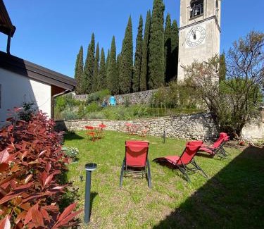 San Felice del Benaco Apartment | La Volpe Rossa Rooms and Apartments