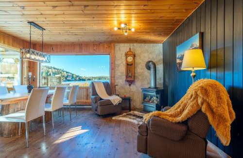Saint Zenon Ski Chalet | La Zenitude Spa & Lake View