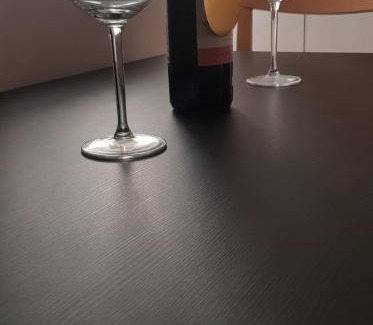 Manchester House | LA1 Hotel Themed Room 65 inch TV Free parking own fridge with park view