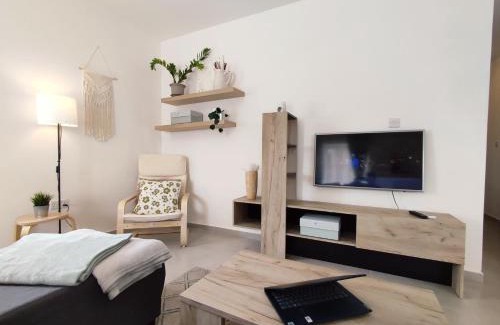 San Gwann Apartment | LA88 Sweet Home